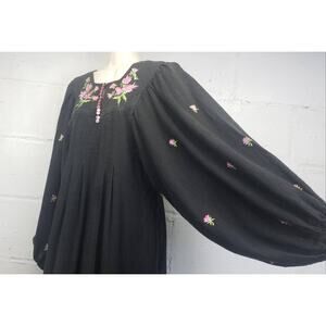 Vtg 70s Indian Cotton Dress Black Pink Embroidered Balloon Sleeves Boho Hippie